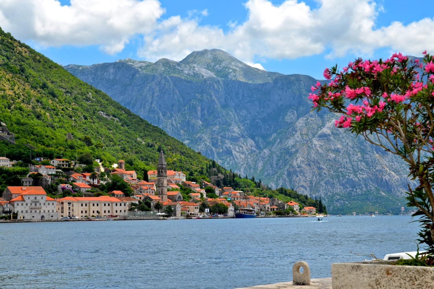 Montenegró, a fekete-hegyek országa
